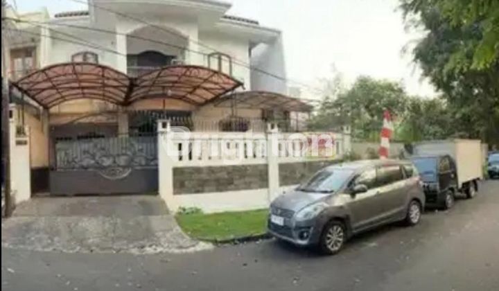 Rumah Mewah Pesanggrahan Jakarta Selatan