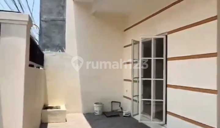 Comfortable Residence, Near Commercial Area, Near Galaxy Mall, Near Its 2