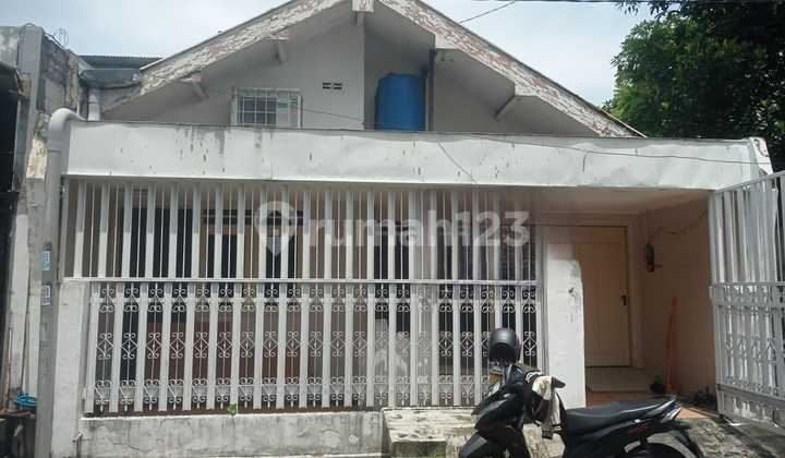 Rumah Bagus, Siap Huni, Dekat Area Komersil, Wilayah Strategis