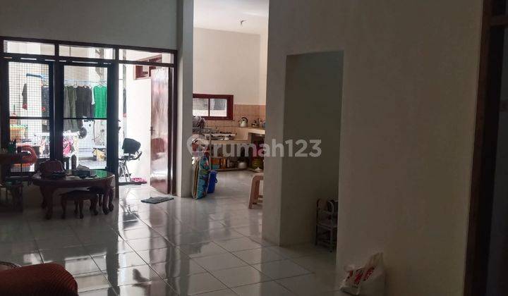 Rumah Bagus, Siap Huni, Kamar Tidur Banyak, Area Kos"an 2