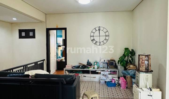 Rumah Bagus, Siap Huni, Sangat Nyaman, Dekat Mall  2