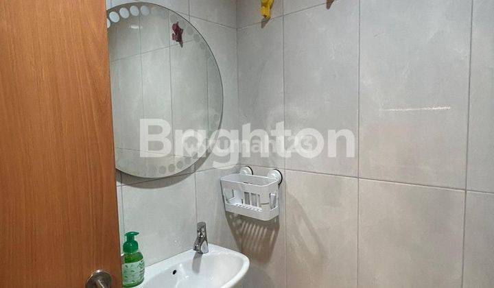 kamar mandi apartemen evenciio depok type studio