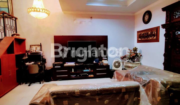 RUMAH CANTIK DAN NYAMAN BINTARO SEKTOR 3 2