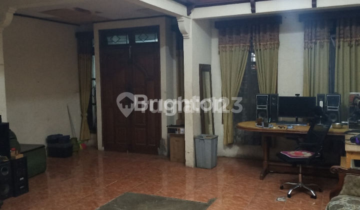 Rumah 3 Kamar Tidur Dekat Gerbang Tol Bintaro  2