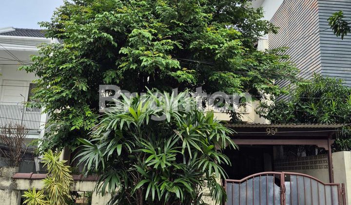 RUMAH CINERE ESTATE blok K lokasi strategis