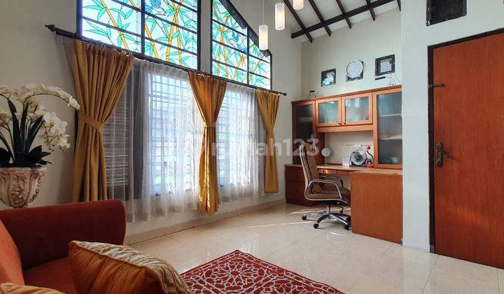 Dijual Rumah Cantik Siap Huni Dilingkungan Asri Dan Bebas Banjir Di Villa Melati Mas Rumah Semi Furnished 2