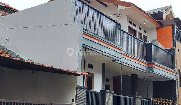 Rumah Dalam Komplek Padasuka 2 Lantai Furnished 2