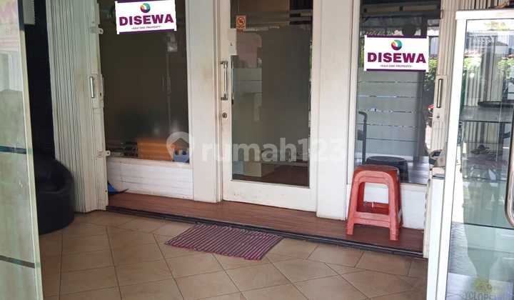 Disewakan Ruko Ex Salon Kondisi Bagus dan Rapih di Kemang Pratama Bekasi