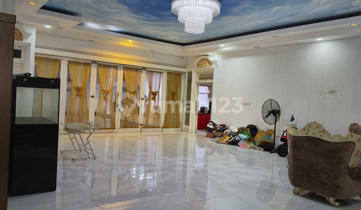 Di Jual Rumah Mewah Aman Banjir dengan Fasilitas Lengkap dan Dekat Kemana Mana di Duren Sawit Jakarta Timur 2