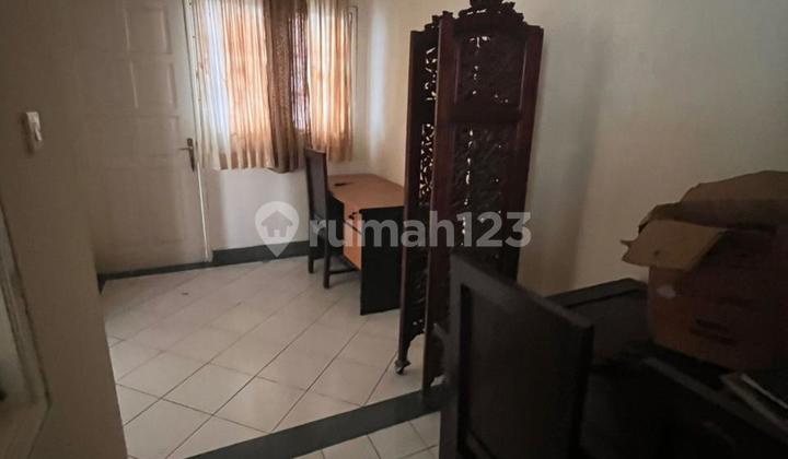 Di Jual Rumah di Kemang Pratama 3 Semi Furnished Kota Bekasi 2