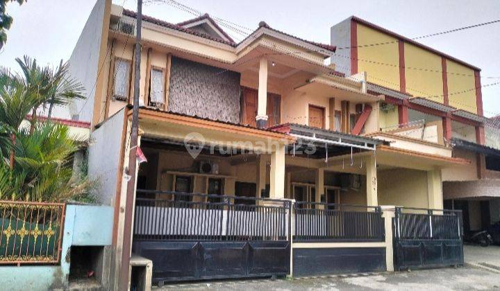 Disewakan Rumah 2 Lantai di Pondok Pekayon Indah 2