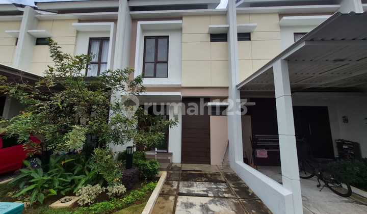 Jual Cepat Rumah Bagus dan Rapi di Clustur Burgundy Residence Sumarecon Bekasi 2