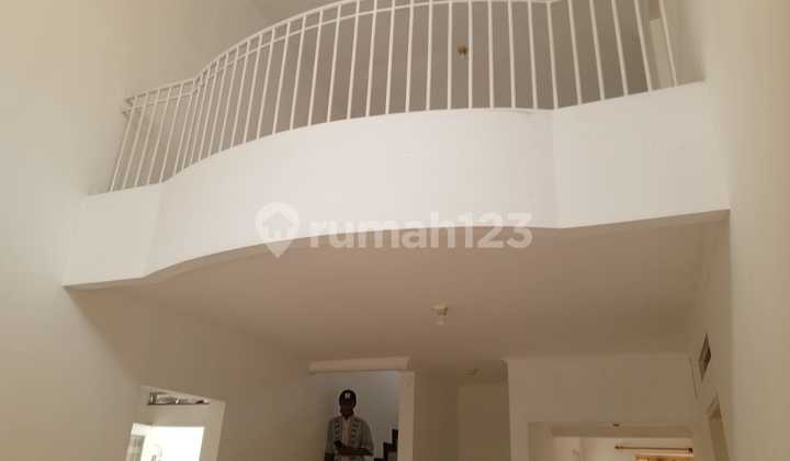 Urgent Sale, Well-Maintained House in Kota Legenda, South Tambun. 2