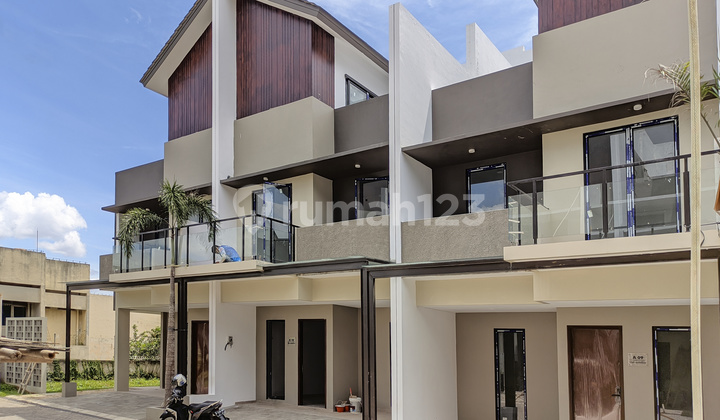 Rumah 3 Lantai Fasad Elegan The Astelia Bintaro Rumah 3 Lantai Fasad Elegan The Astelia Bintaro