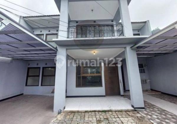 For Rent 2-Story House, Area 168m2, 5 Bedrooms, Suitable as Residence or Office, in Antapani Bandung