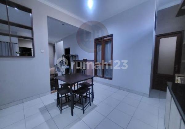 Rumah 2 Lantai Full Furnished, Siap Huni, Luas 134m2, 3+1 Kamar Tidur, Dalam Cluster One Gate Security System di Antapani Bandung 2