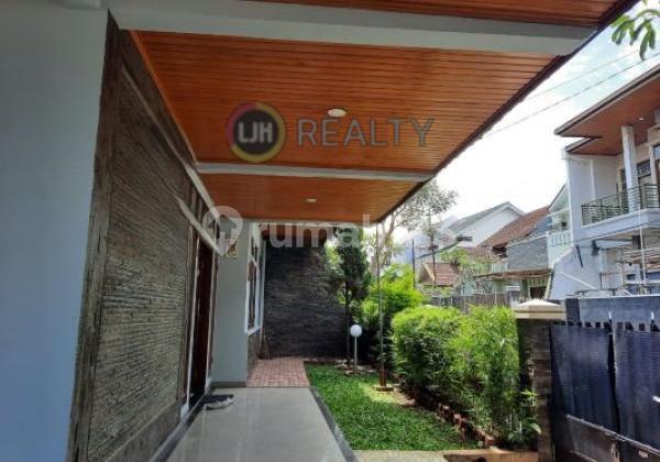  Disewakan Rumah Posisi Hook 2 Lantai Luas 251 M2, 5+1 Kamar Tidur, Cocok Dijadikan Kantor Atau Tempat Usaha, Kos-kostan, Siap Pakai, Tengah Kota, 1 Km Dari Universitas Widiyatama, Sukaluyu Bandung 2