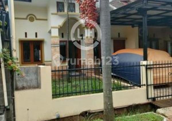 Rumah 1 Lantai, Luas 175m2, 3 Kamar Tidur, Siap Huni, Keamanan 24jam, Dalam Komplek, di Arcamanik Bandung