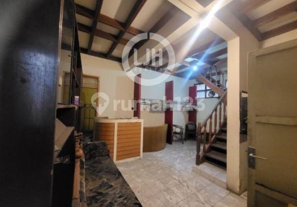 2-Story Shop House, 128m2 Area, Suitable for Business Use, Office on Main Road AH. Nasution Bandung 2