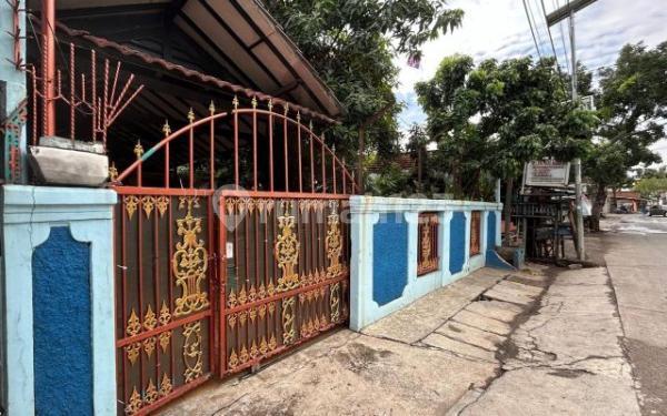 Dijual Rumah 1 Lantai Luas 300m2, 3 Kamar Tidur, Hanya 13 Menit Menuju Pintu Tol Bekasi Timur, Dan Summarecon Mall, Bekasi Timur, Lokasi Pinggir Jalan Cocok Dijadikan Tempat Usaha, Bekasi
