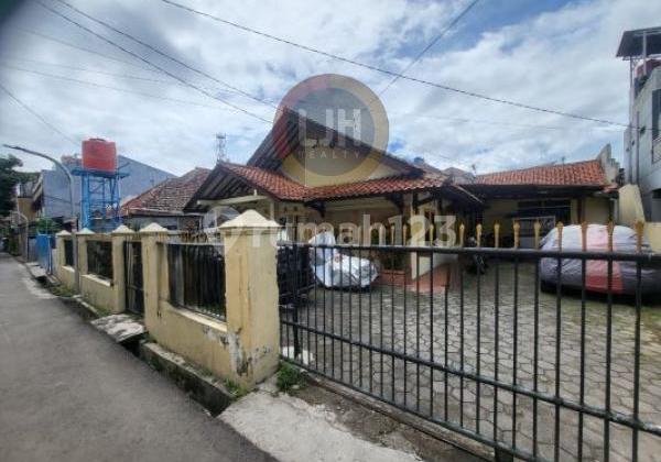 Dijual Rumah+kos-kosan Aktif 1 Lantai Luas 393m2, 3+6 Kamar Tidur, 2km Dari Mall Festival City Link, Pintu Tol Kopo. Kopo Bandung Dijual Rumah+kos-kosan Aktif 1 Lantai Luas 393m2, 3+6 Kamar Tidur, 2km Dari Mall Festival City Link, Pintu Tol Kopo. Kopo Bandung