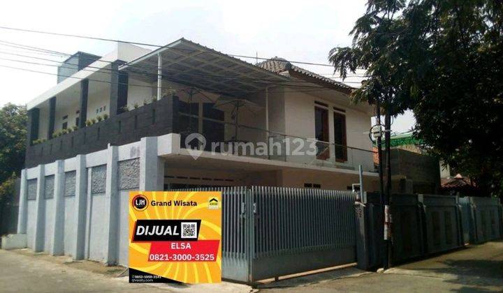 Rumah + Kost - Kostan 2 Lantai. 9 Kamar Tidur, Luas 300 M2 Hanya 14 Menit Menuju Pintu Tol Buah Batu. Dekat Fasilitas Umum : Perkantoran, Universitas, Pusat Perbelanjaan, Mall, Klinik, Rumah Sakit. Buah Batu Bandung 1