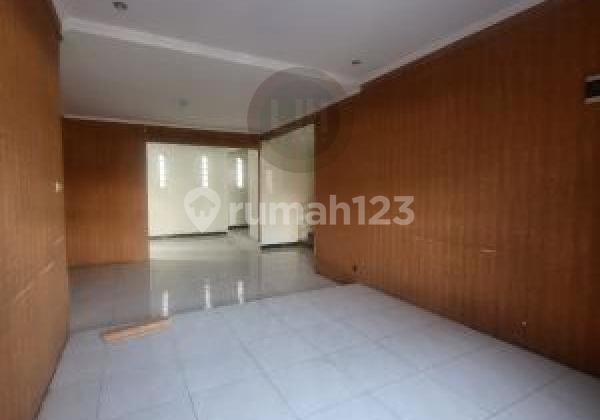 Disewakan Rumah 2 Lantai Luas 168m2, 5 Kamar Tidur, Cocok Dijadikan Hunian Atau Kantor, Di Antapani Bandung 2