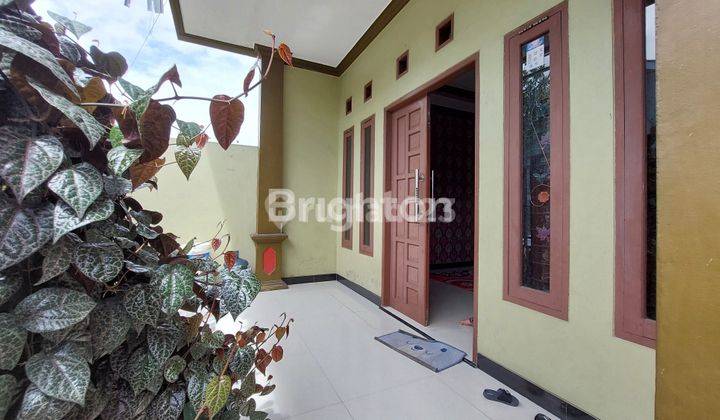 Rumah bonus rumah kontrakan 2 pintu daerah LKMD 2