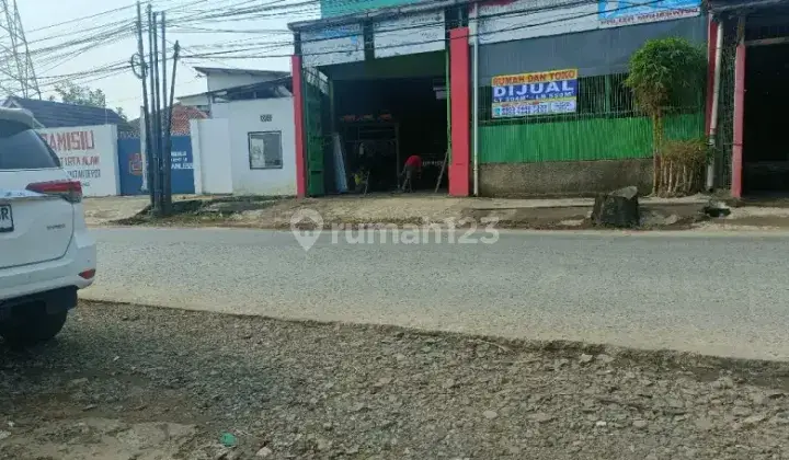 Disewakan Rumah Dan Toko Lokasi Strategis Pinggir Jl. Raya Laswi, Majalaya, Bandung 1