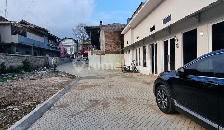 Commercial Space for Rent in Lembang, Strategic Location Next to Yogya Junction Commercial Space for Rent in Lembang, Strategic Location Next to Yogya Junction