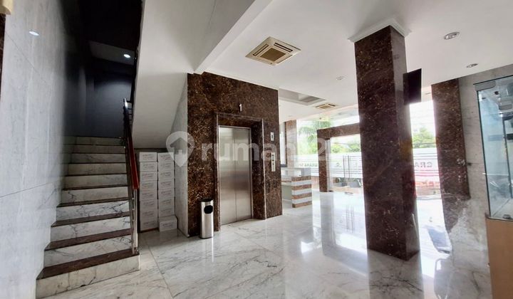 Dijual Gedung di Kemayoran Murah dan Lokasi Sangat Strategis