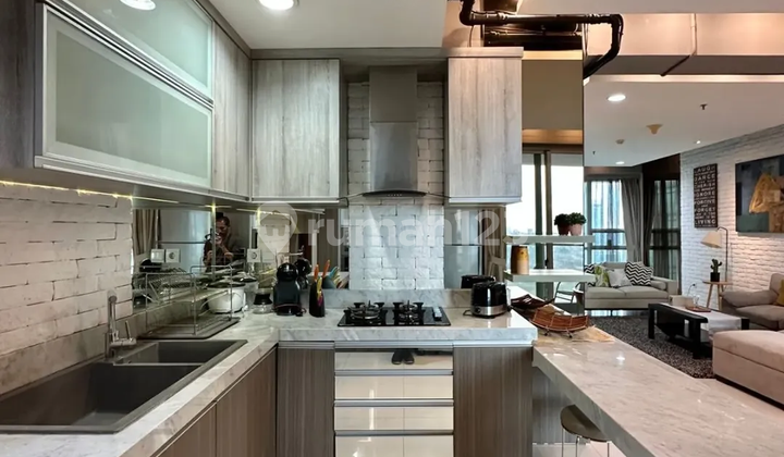 Dijual fully furnished apartemen private lift Kemang Village Jakarta Selatan 2