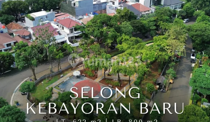 For sale old house, land area calculated, one gate system, SCBD Selong Sudirman, South Jakarta.