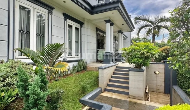 Dijual rumah modern classic hoek Pondok Indah Jakarta Selatan 2
