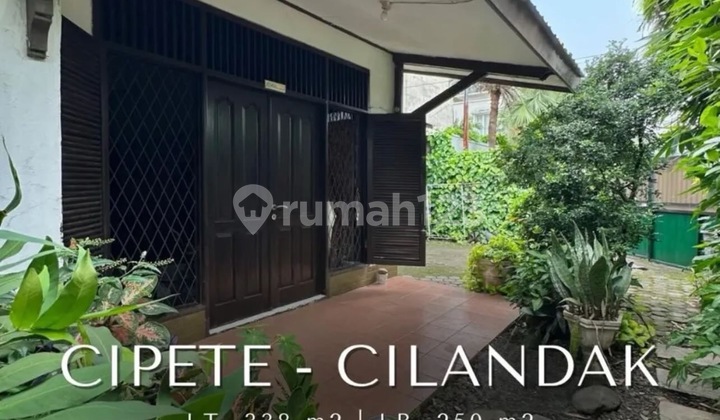 Dijual rumah tua hitung tanah Cipete Cilandak Jakarta Selatan Dijual rumah tua hitung tanah Cipete Cilandak Jakarta Selatan
