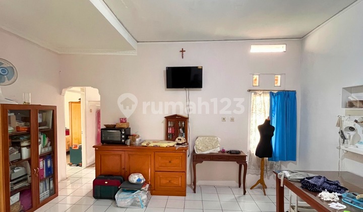 FOR IMMEDIATE SALE House in MEKARSARI, CIMANGGIS, DEPOK, WEST JAVA