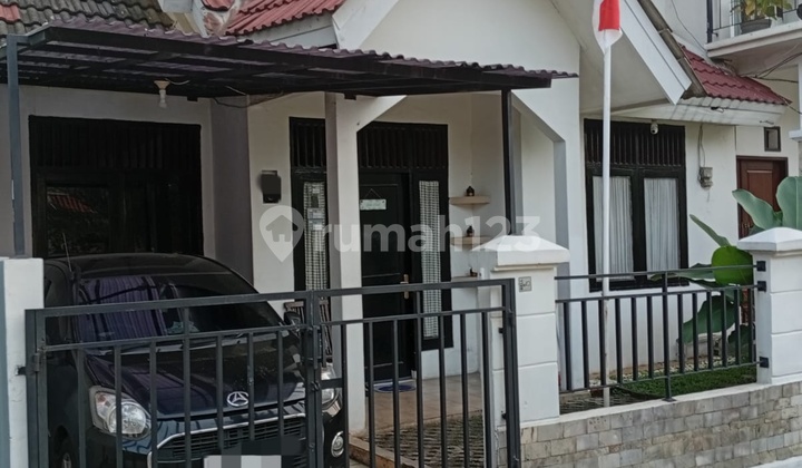 Dijual Segera Rumah 2 Lantai di Komp Pondok Jati Indah - Jalan Ratna, Jatibening, Bekasi, Dijual Segera Rumah 2 Lantai di Komp Pondok Jati Indah - Jalan Ratna, Jatibening, Bekasi,