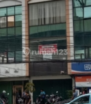 For Rent Shop House in a Quite Strategic Location in South Jakarta