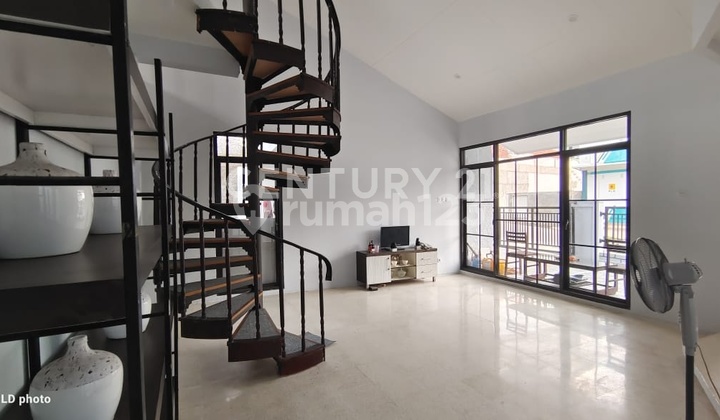 Dijual Rumah Strategis Hanya Jalan Kaki Ke Stat. MRT Fatmawati  2