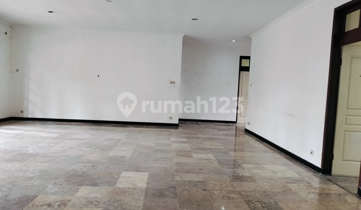 Dijual Rumah Dilokasi Cukup Strategis Di Jakarta Selatan 2