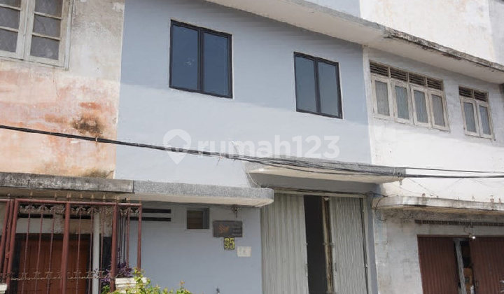 Warehouse for rent in a quite strategic location. Warehouse for rent in a quite strategic location.