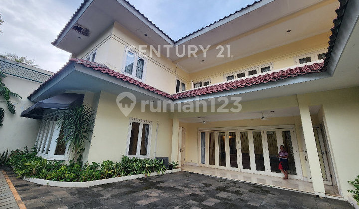 Colonial Style House for Rent in Menteng, Central Jakarta. 1