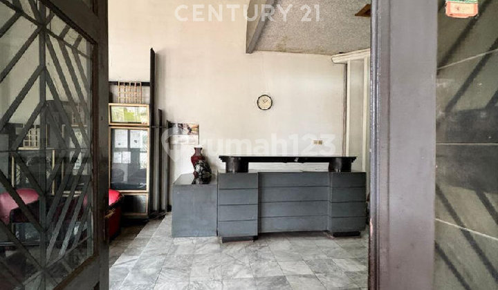 Dijual Rumah Cocok untuk Dijadikan Kantor di Jakarta Selatan 2