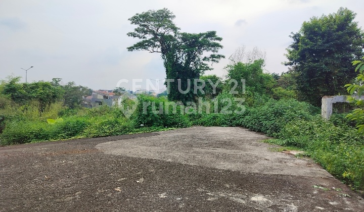 Dijual Tanah Dilokasi Bisnis Yang Sangat Strategis 