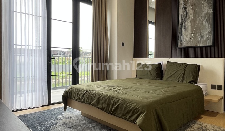 Rumah Mewah View Danau Di Cakung Jakarta Timur Rumah Mewah View Danau Di Cakung Jakarta Timur