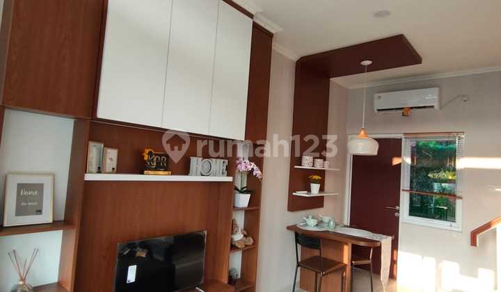 Rumah 2 Lantai Harga 900 Juta Dekat Aeon Mall Jakarta Garden City