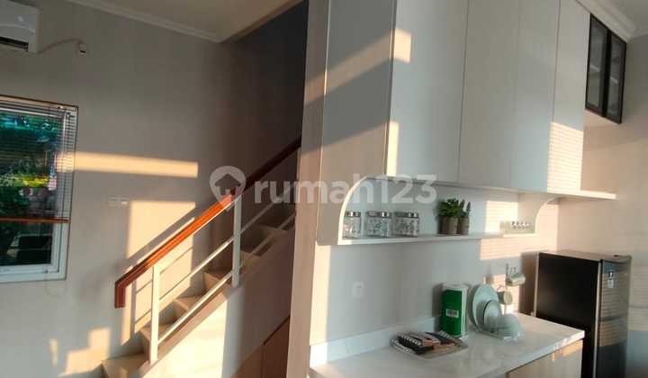 Rumah 2 Lantai Harga 900 Juta Dekat Aeon Mall Jakarta Garden City