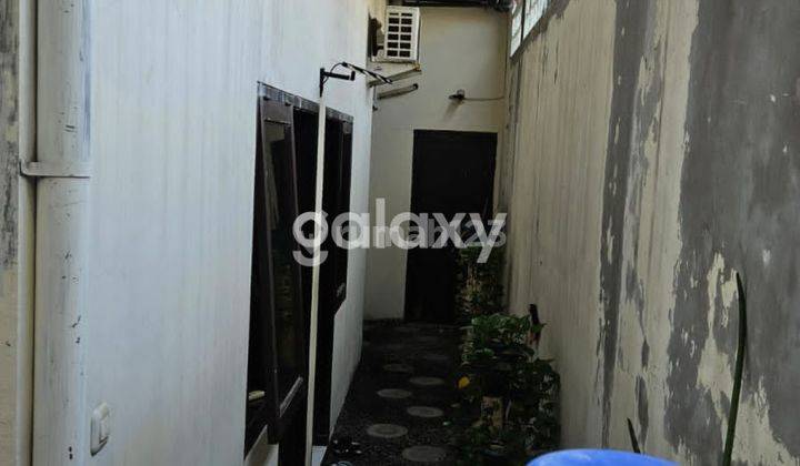 Rumah Daerah Jalan Jambi Surabaya Selatan 2