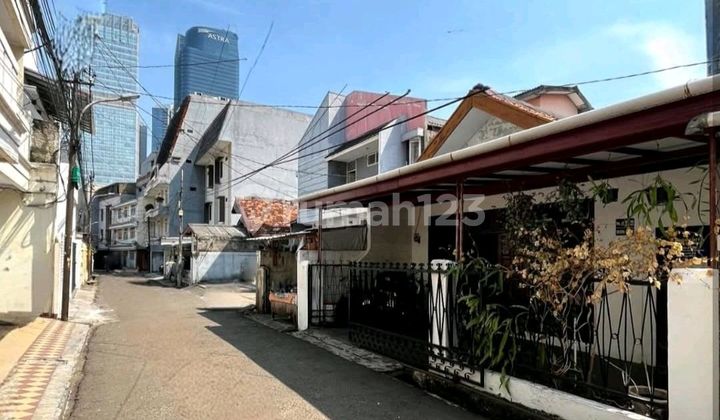 Rumah Hitung Tanah Prime Setiabudi