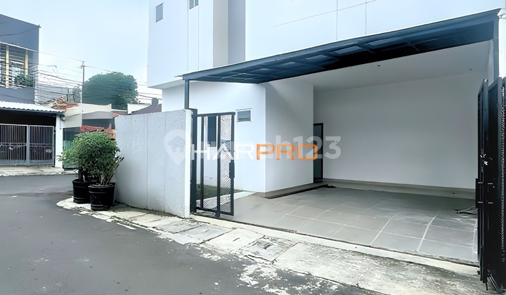 Tebet - Exclusive Modern Box House, Siap Huni Tebet - Exclusive Modern Box House, Siap Huni